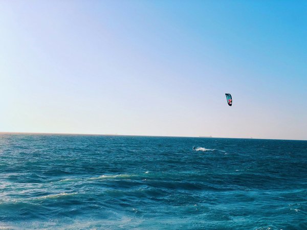 Kitesurf : les essentiels pour votre aventure en mer